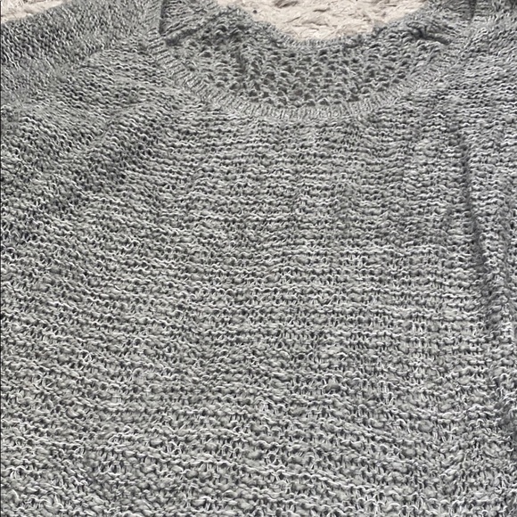 Abercrombie & Fitch Gray Knitted Sweater - Size L - Picture 2 of 3
